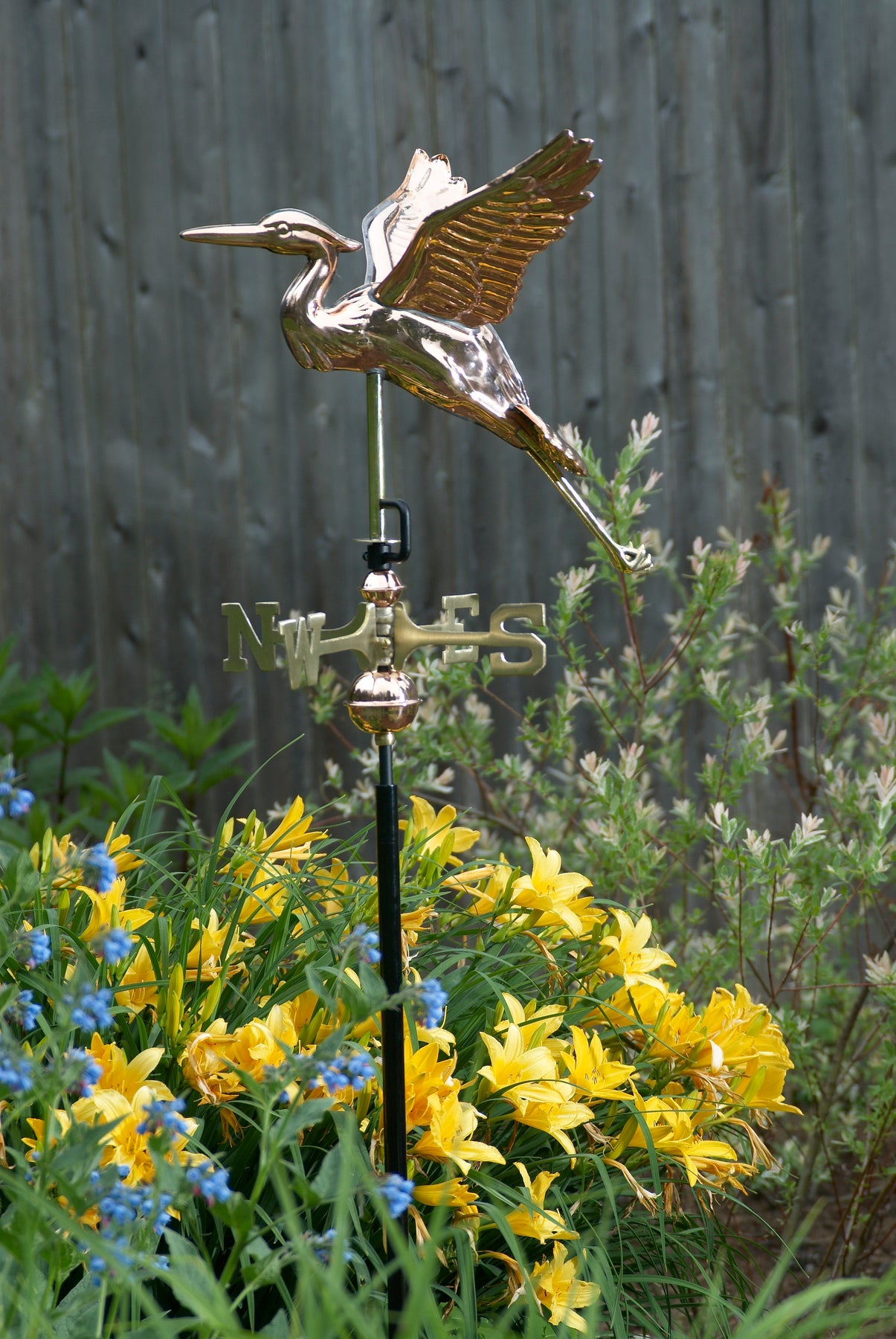 Blue Heron Garden Weathervane with Garden Pole - Pure Copper - Image 11