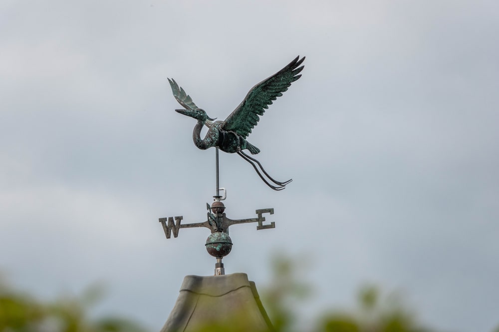 weathervane operates