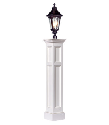 Plymouth Lantern Post