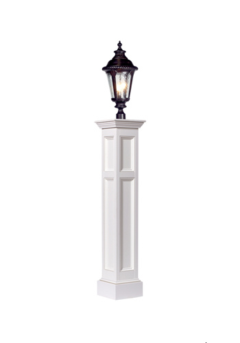 Plymouth Lantern Post